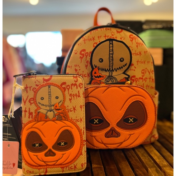 Punkin loungefly halloween wallet & backpack - Picture 2 of 7
